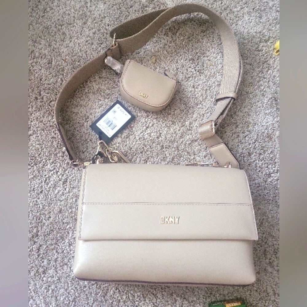 DKNY DONNA KARAN DE NEW YORK PURSE ,bags